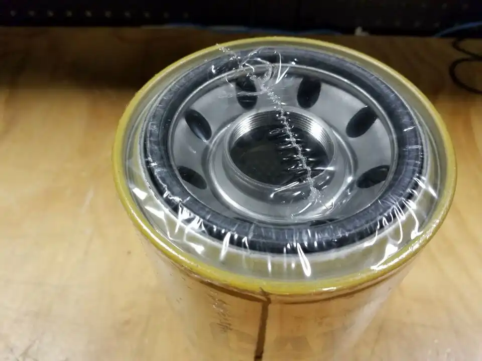 NEW OIL FILTER image 2