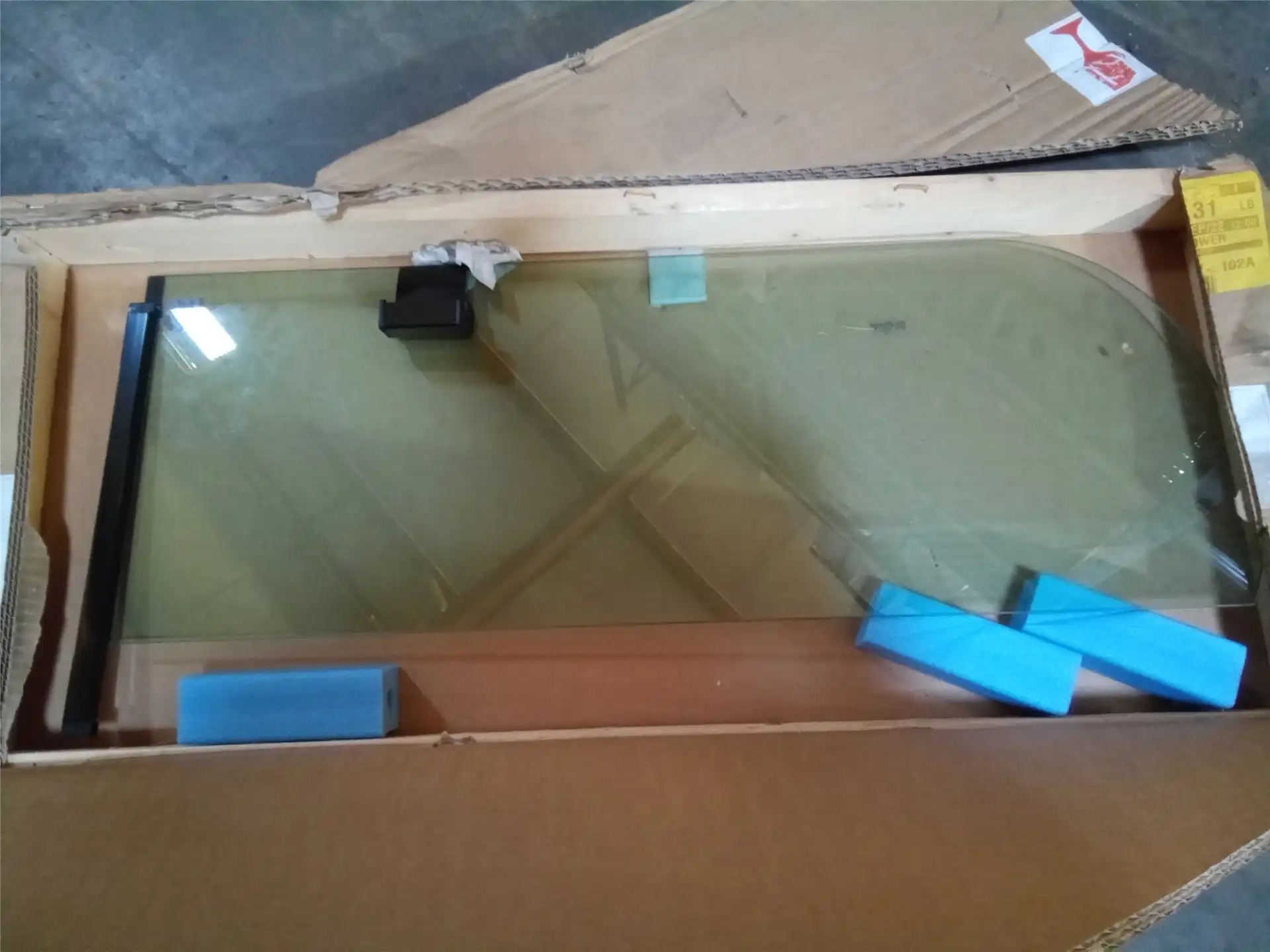 NEW SLIDING GLASS image 2