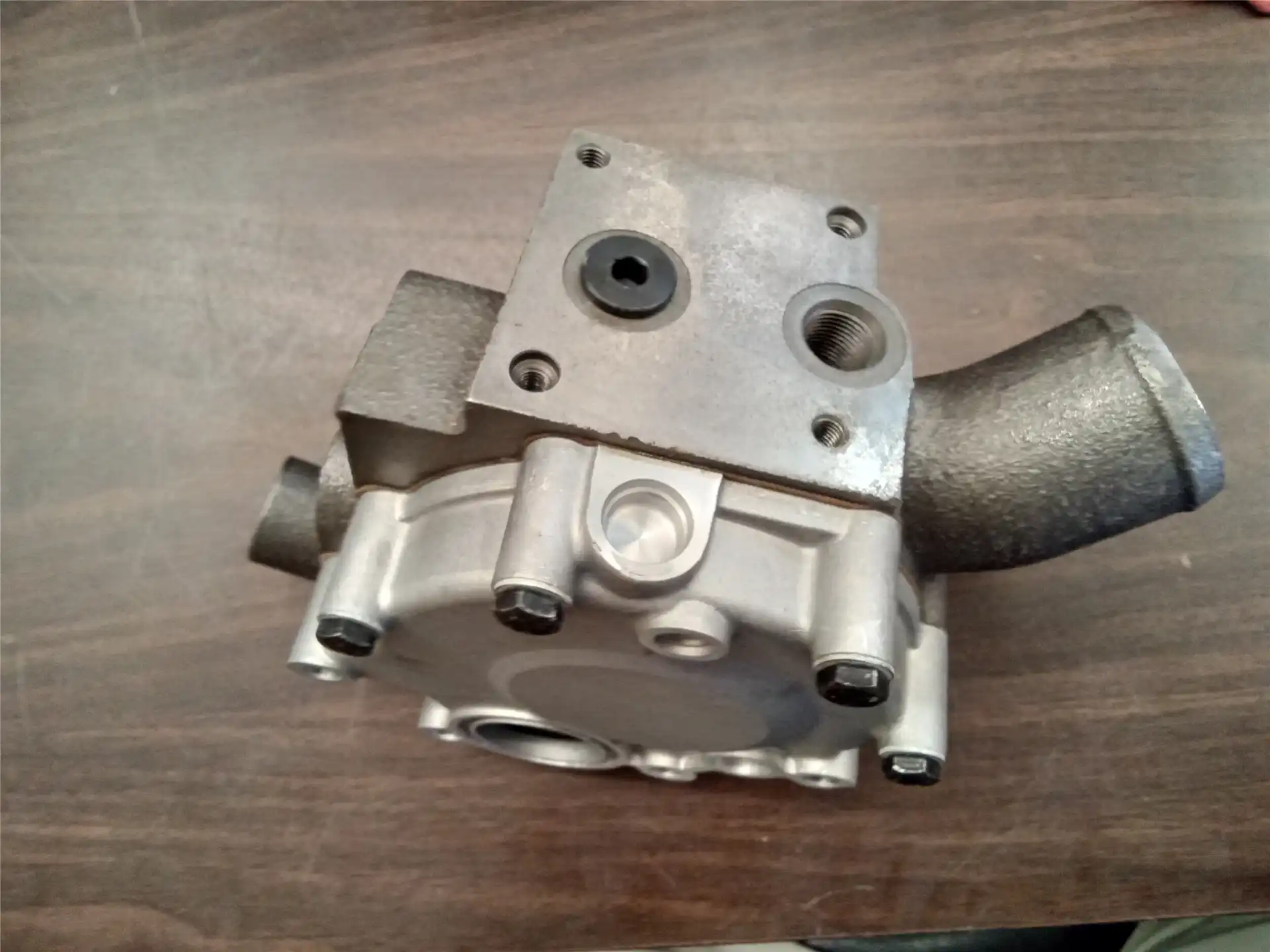 NEW WATER PUMP image 2
