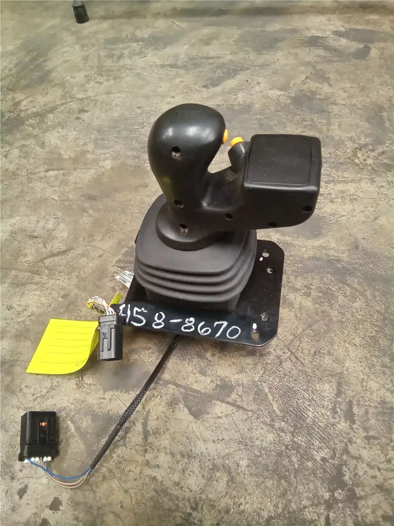 NEW JOYSTICK CONTR image 2