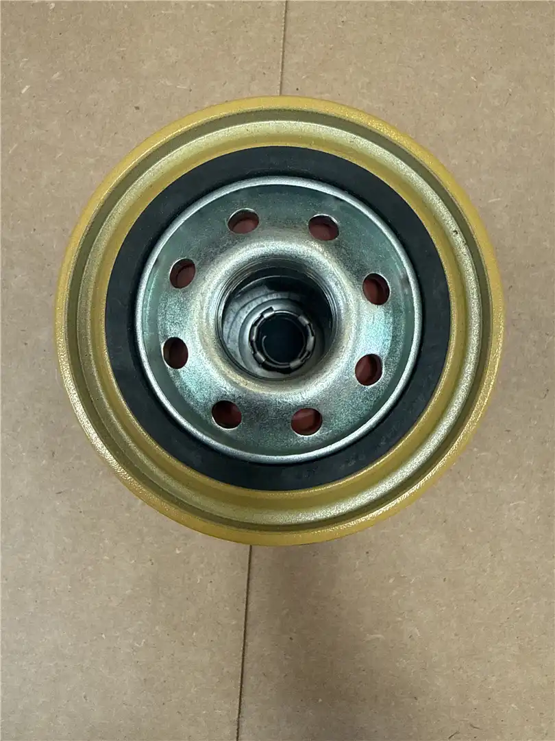 NEW OIL FILTER image 4