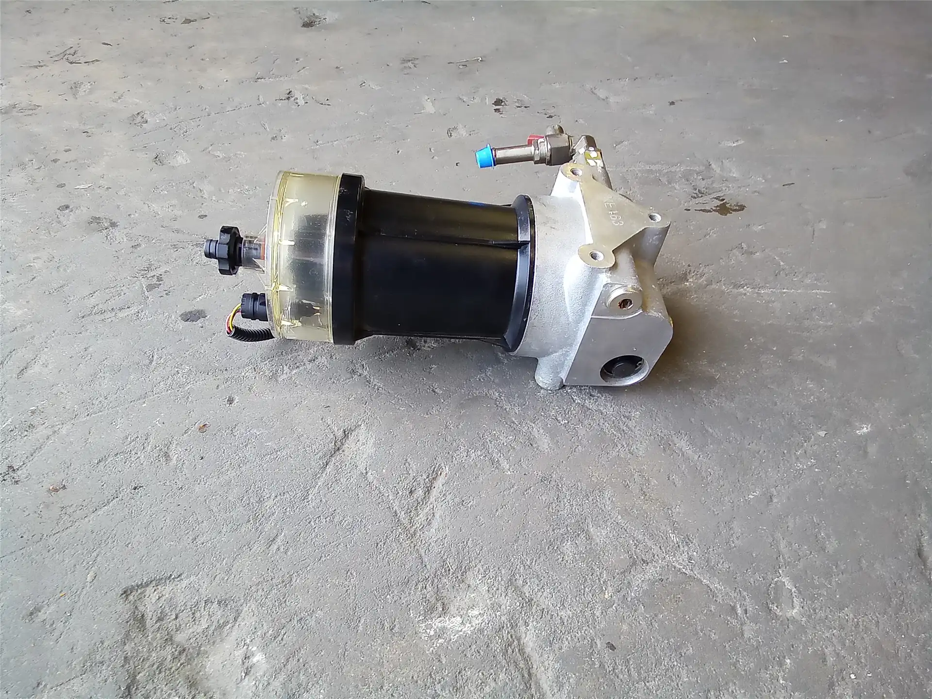 NEW FUEL FILTER GP image 2