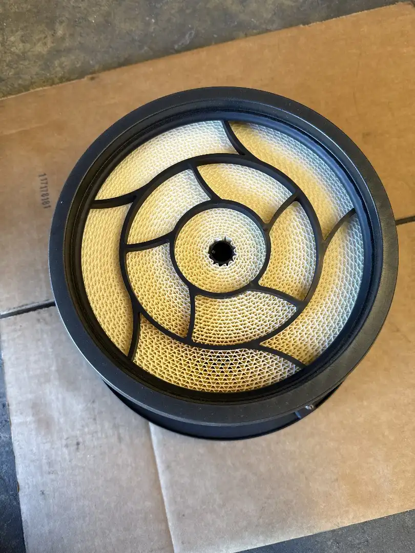 NEW AIR FILTER image 3