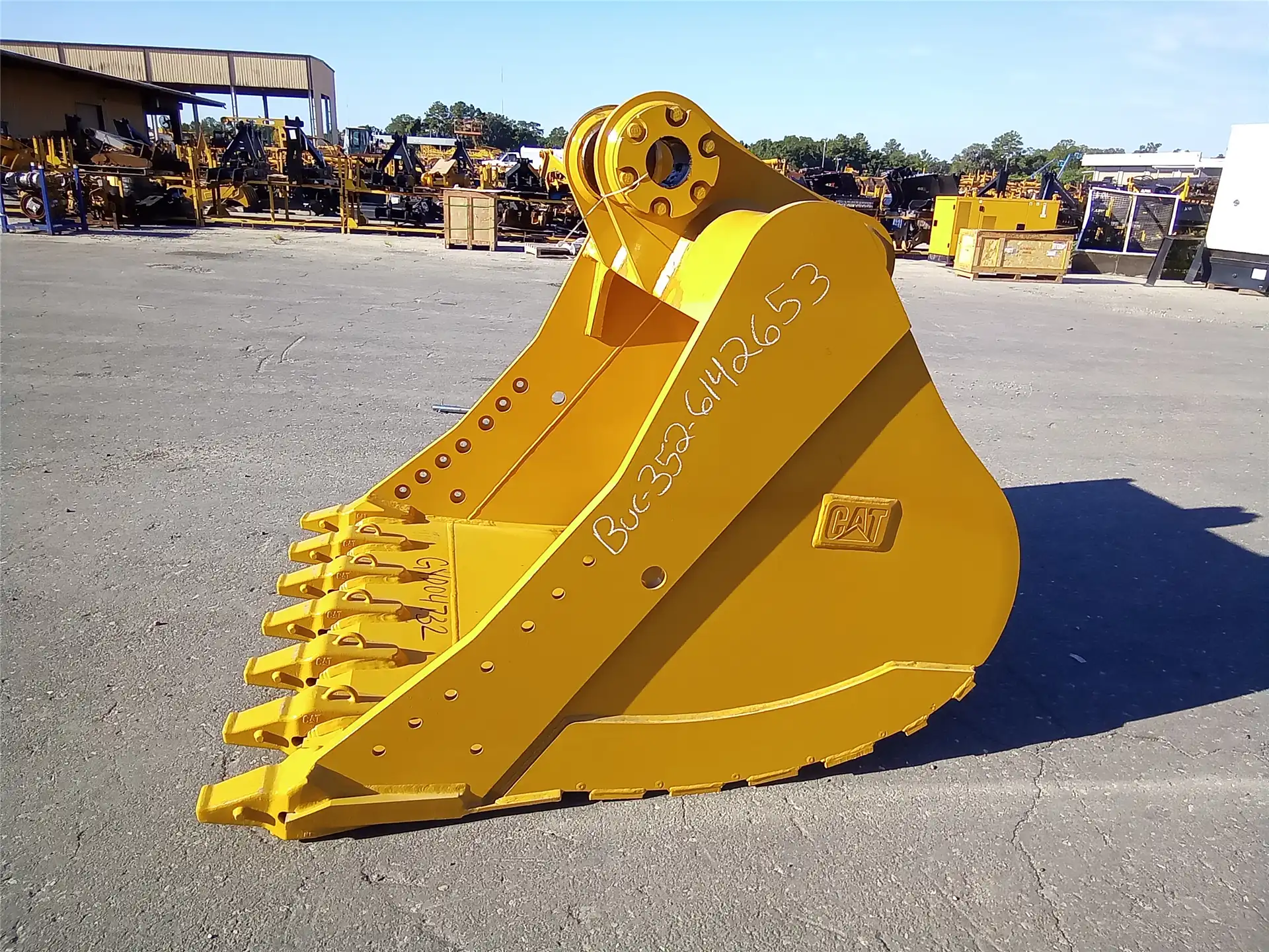 NEW 69INCH BUCKET image 2