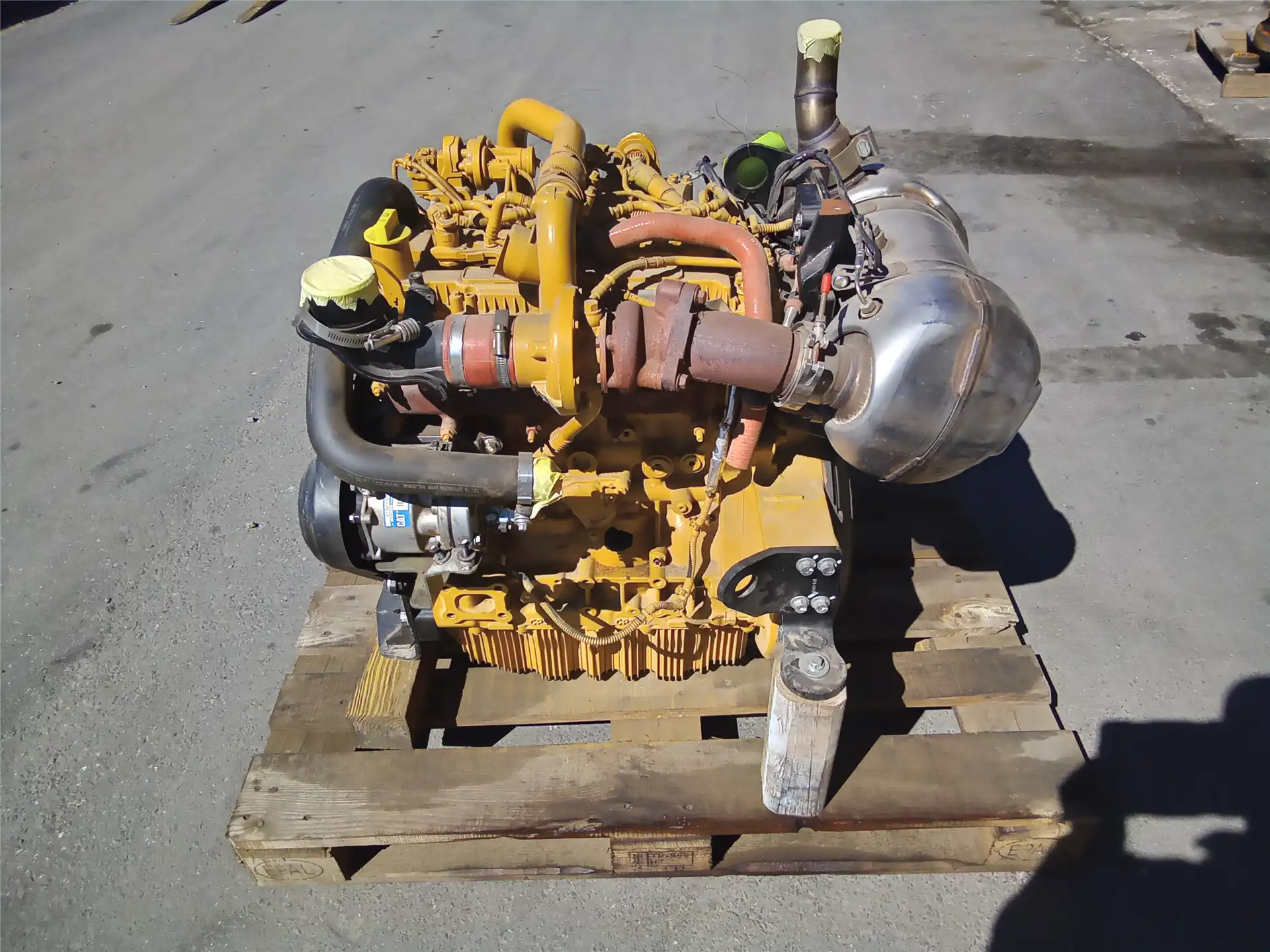 NEW ENGINE AR image 3