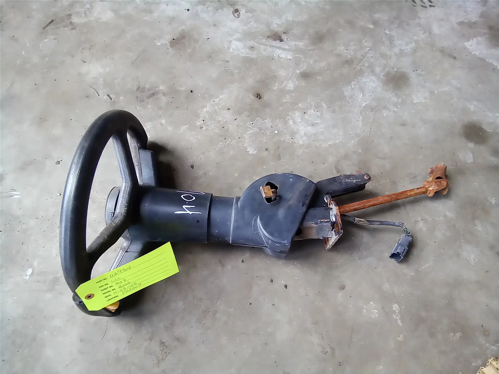 USED STEERING CONT image 3