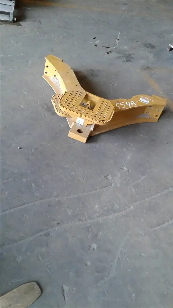 USED D6N DRAWBAR image 2