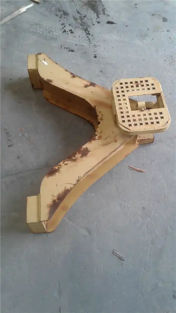 USED D6N DRAWBAR image 3