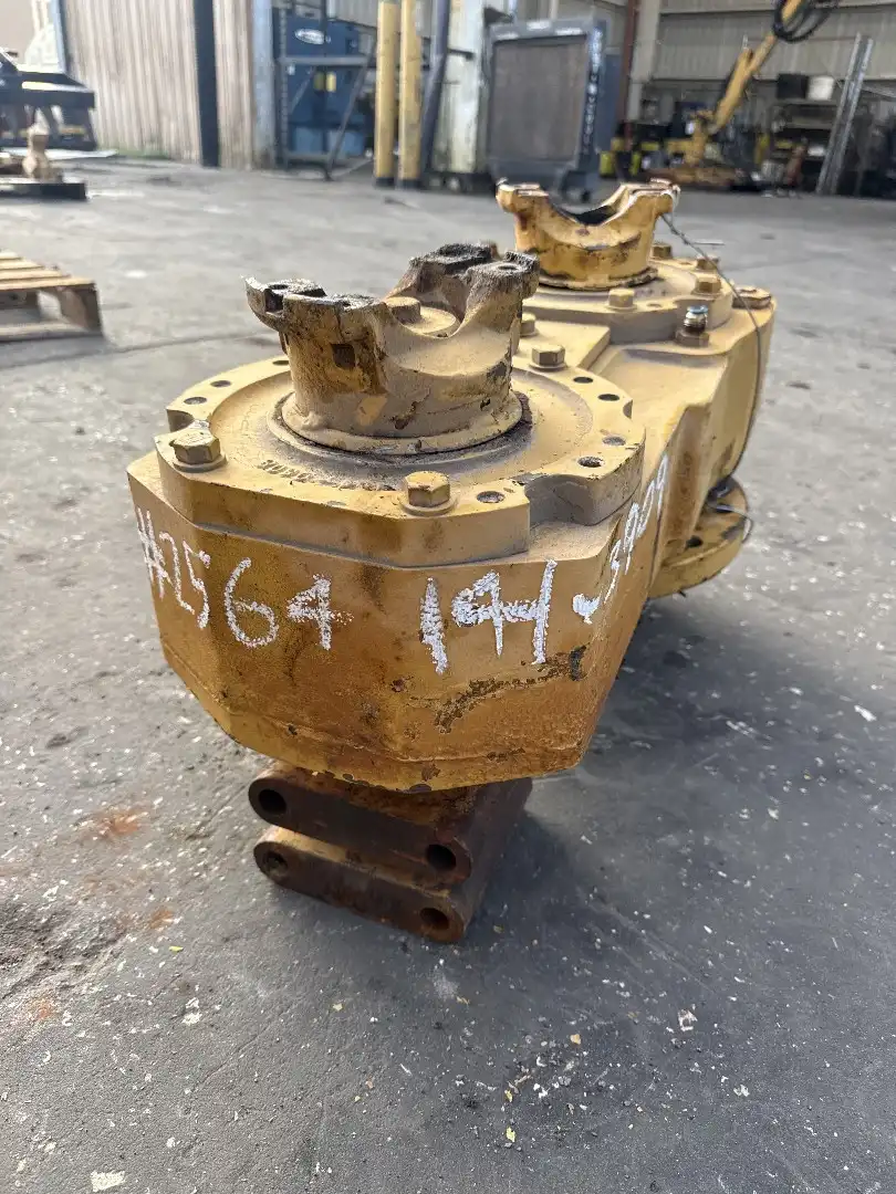 USED TRANSFER CASE image 2