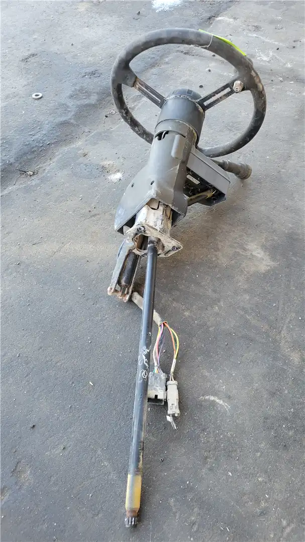 USED STEERING GP image 4
