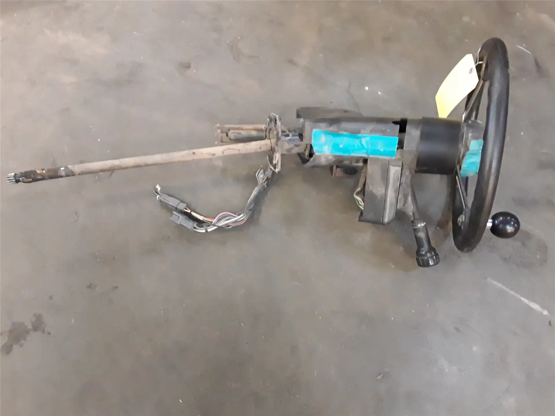 USED STEERING GP image 2