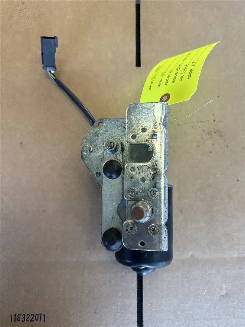 USED WIPER MOTOR image 6