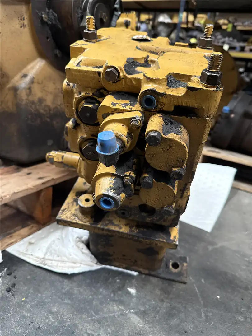 USED VALVE GP image 4