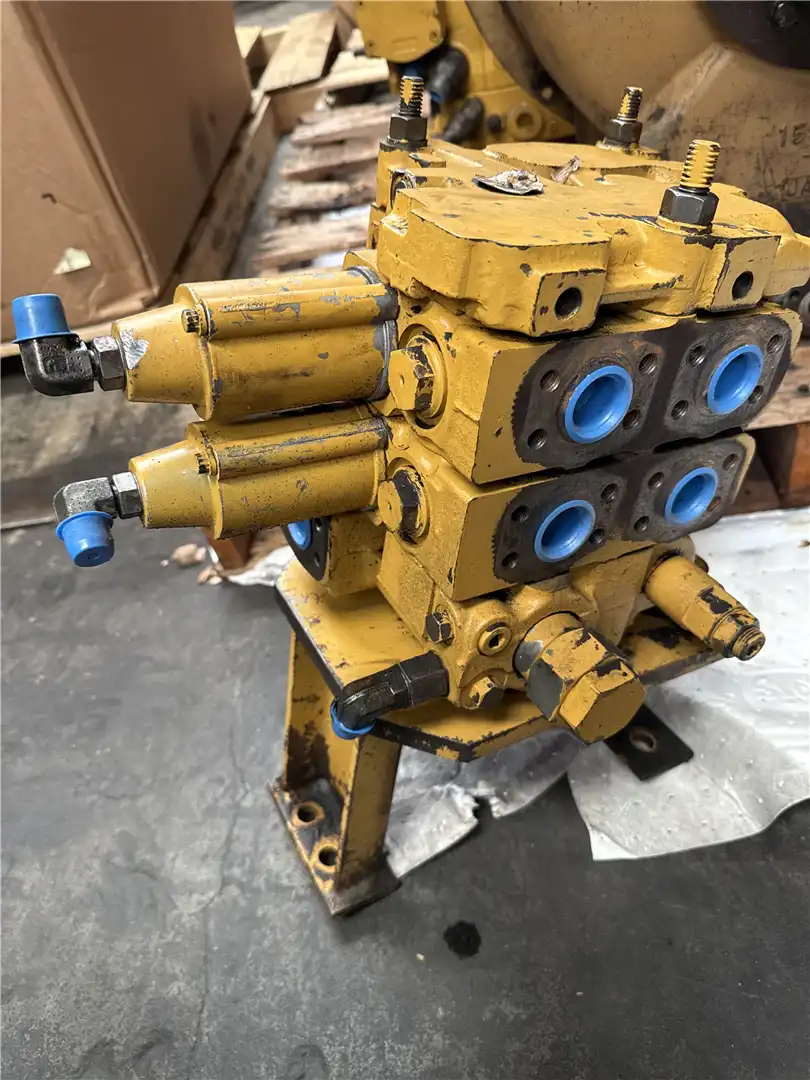 USED VALVE GP image 2