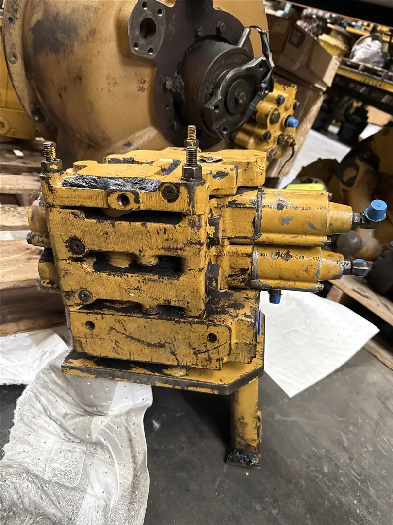 USED VALVE GP image 3