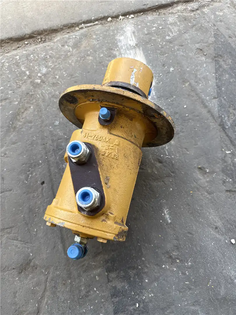 USED SWIVEL GP image 7