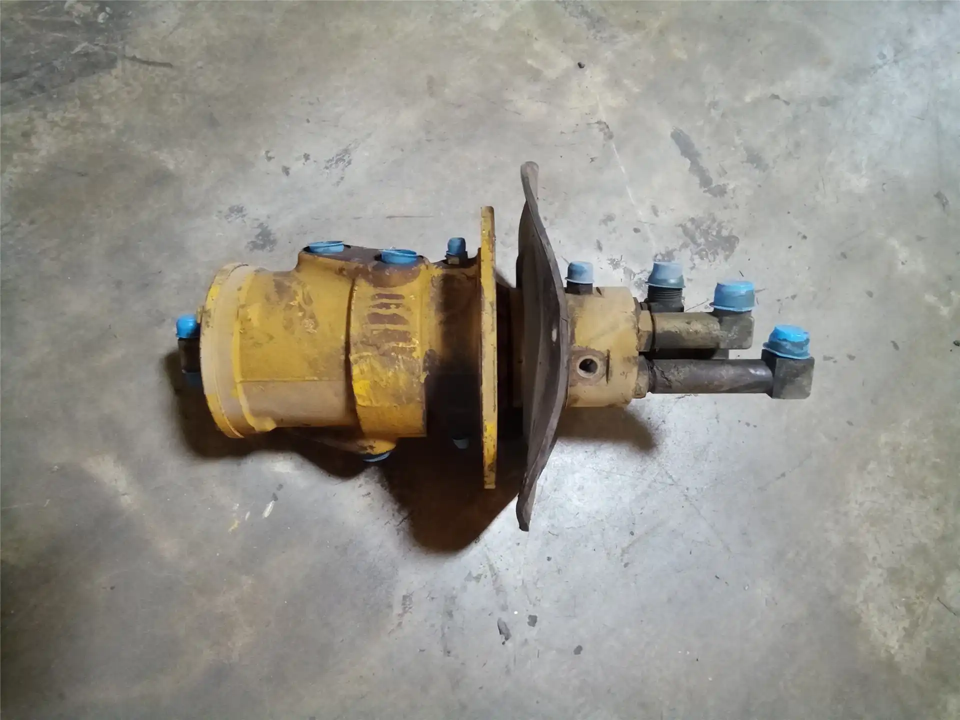 USED SWIVEL GP image 2