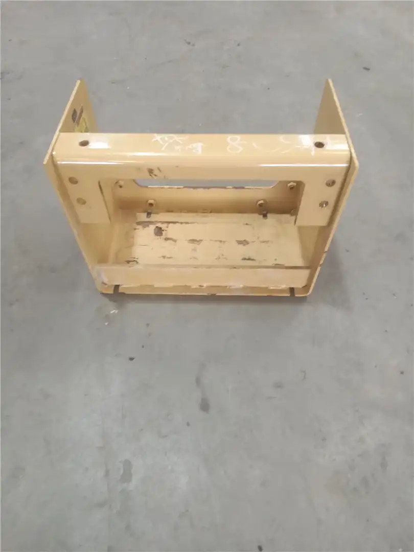 USED BATTERY BOX image 2