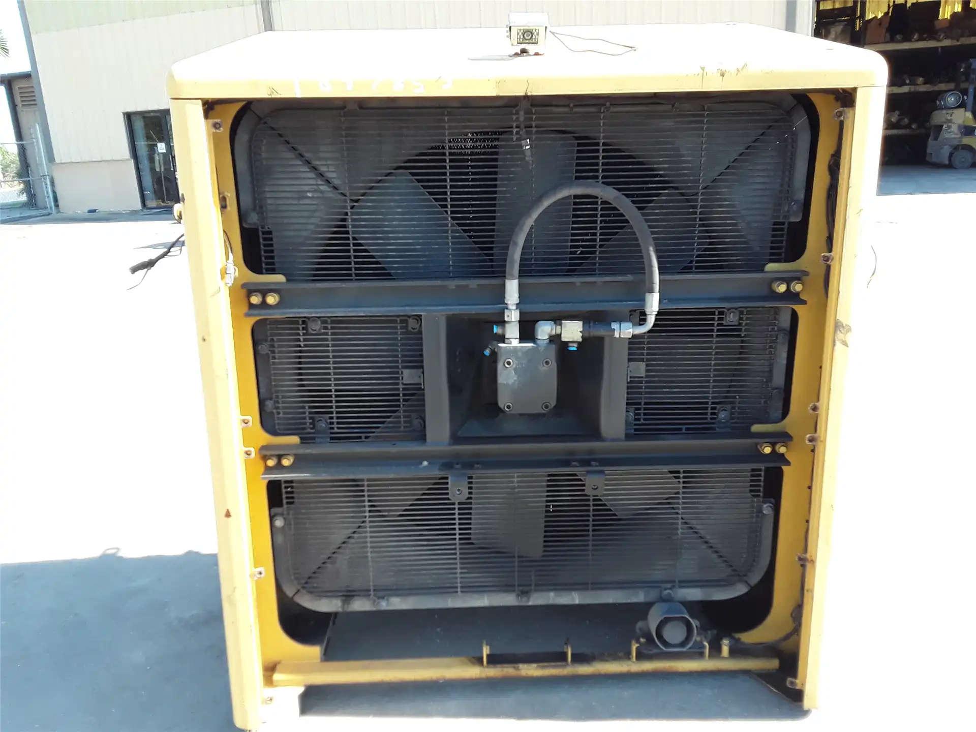 USED RADIATOR WITH image 4