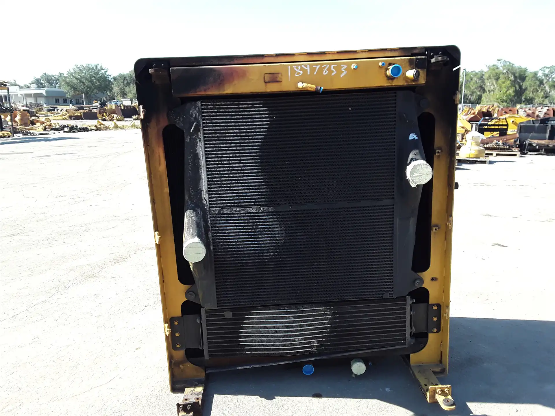 USED RADIATOR WITH image 2
