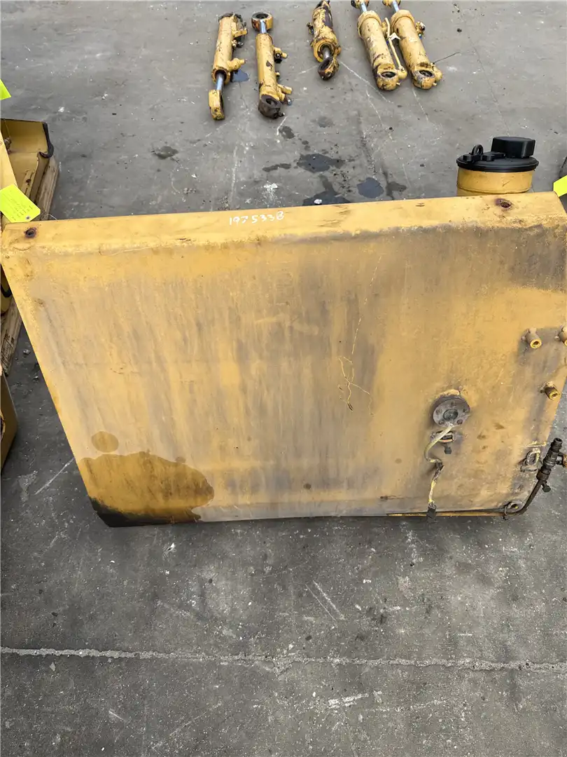 USED TANK image 3