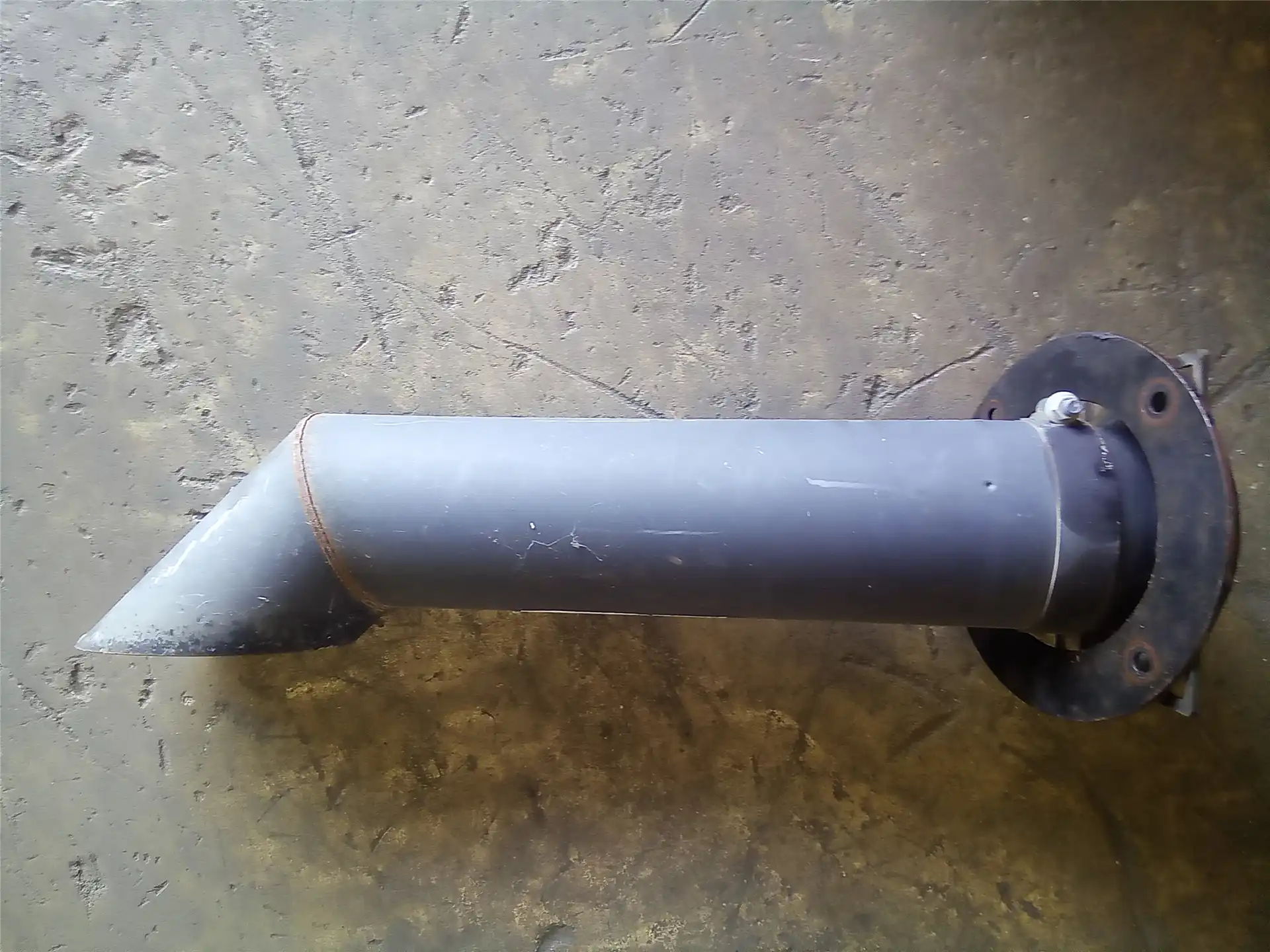 USED EXHAUST image 2