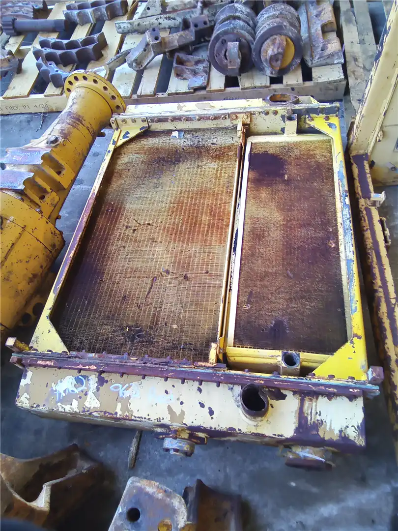 USED RADIATOR image 3