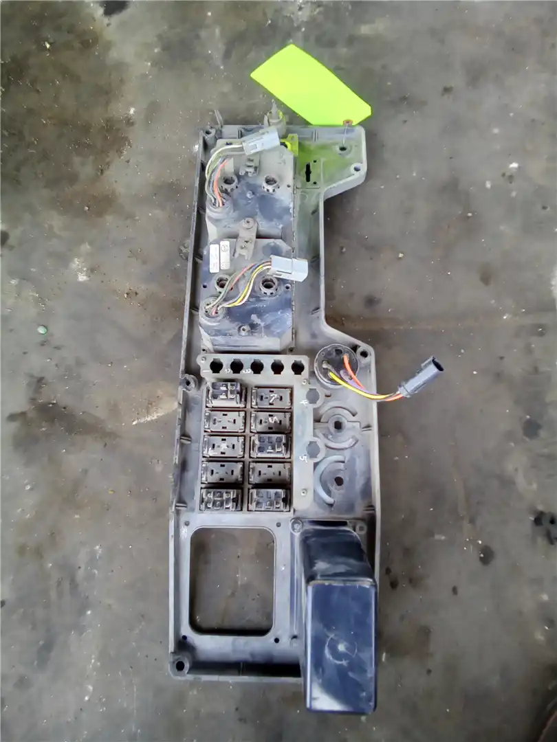 USED INSTRUMENT PA image 2