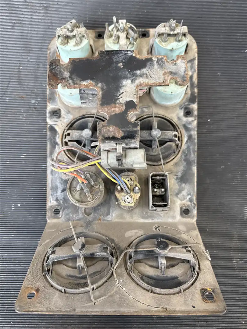 USED PANEL GP image 2