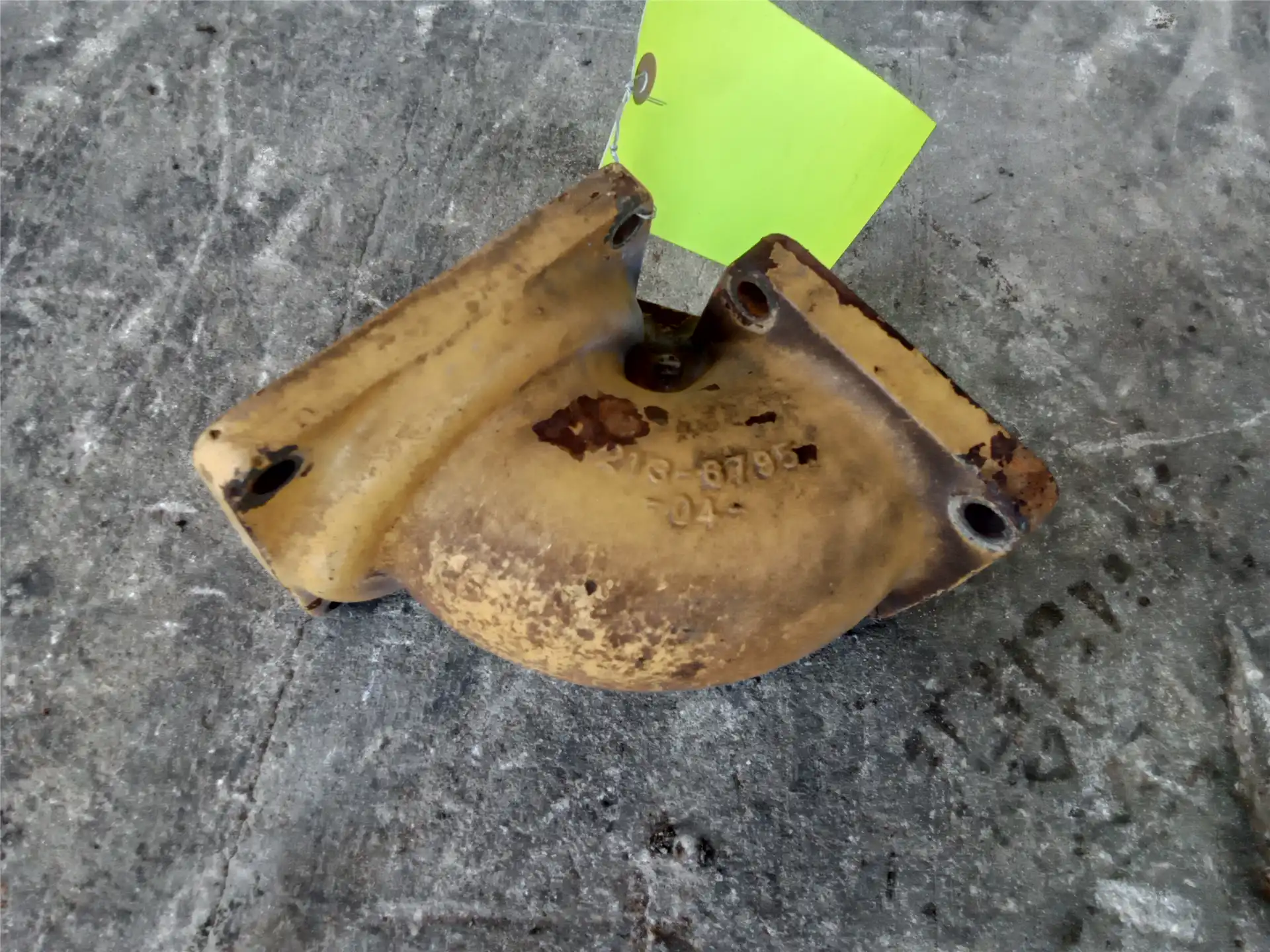 USED BONNET image 2