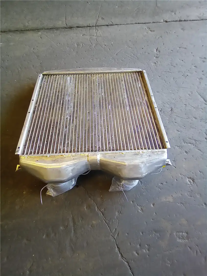 USED AFTERCOOLER image 2