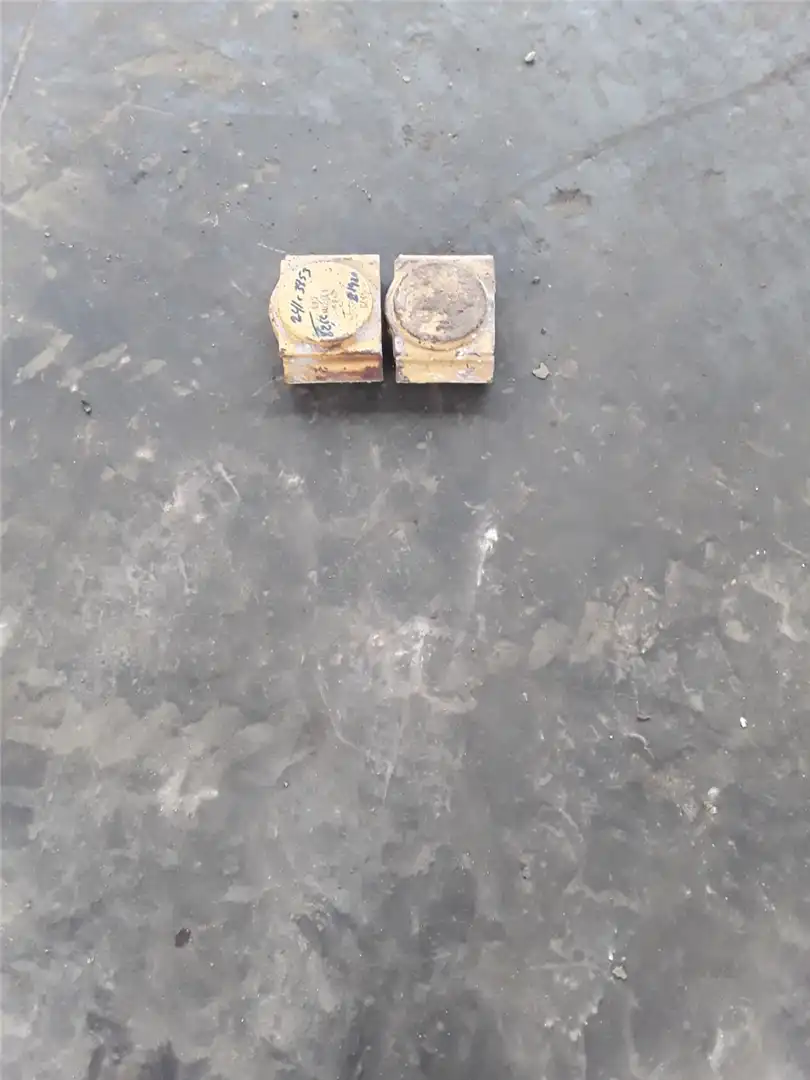 USED CAP AS image 3