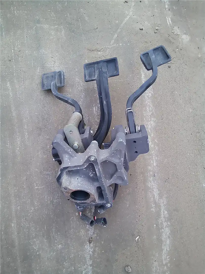 USED PEDAL GP image 2