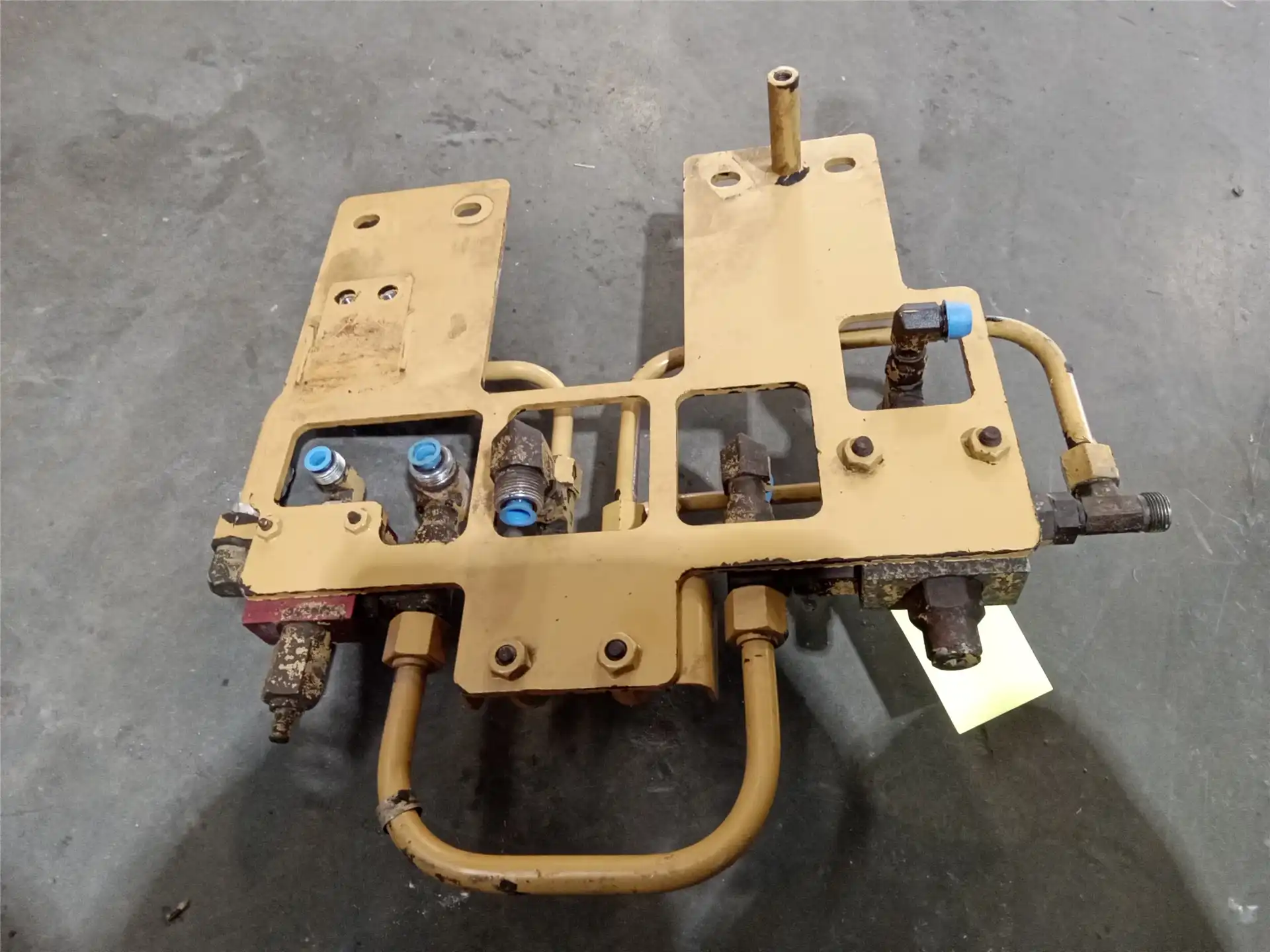 USED VALVE GP BRAK image 2