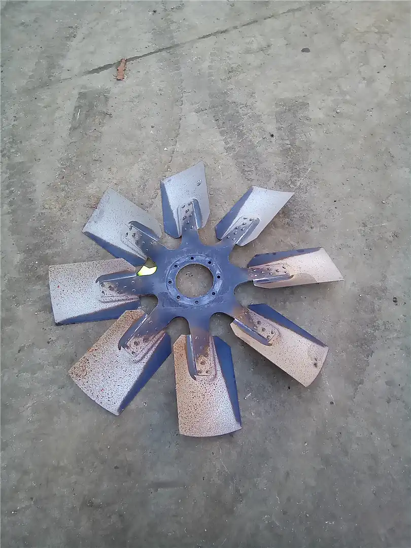 USED SPIDER AS FAN image 5