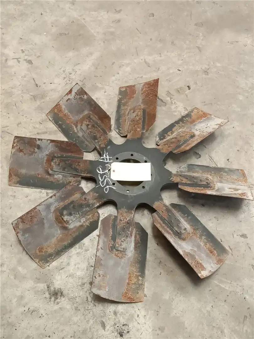 USED SPIDER AS FAN image 2
