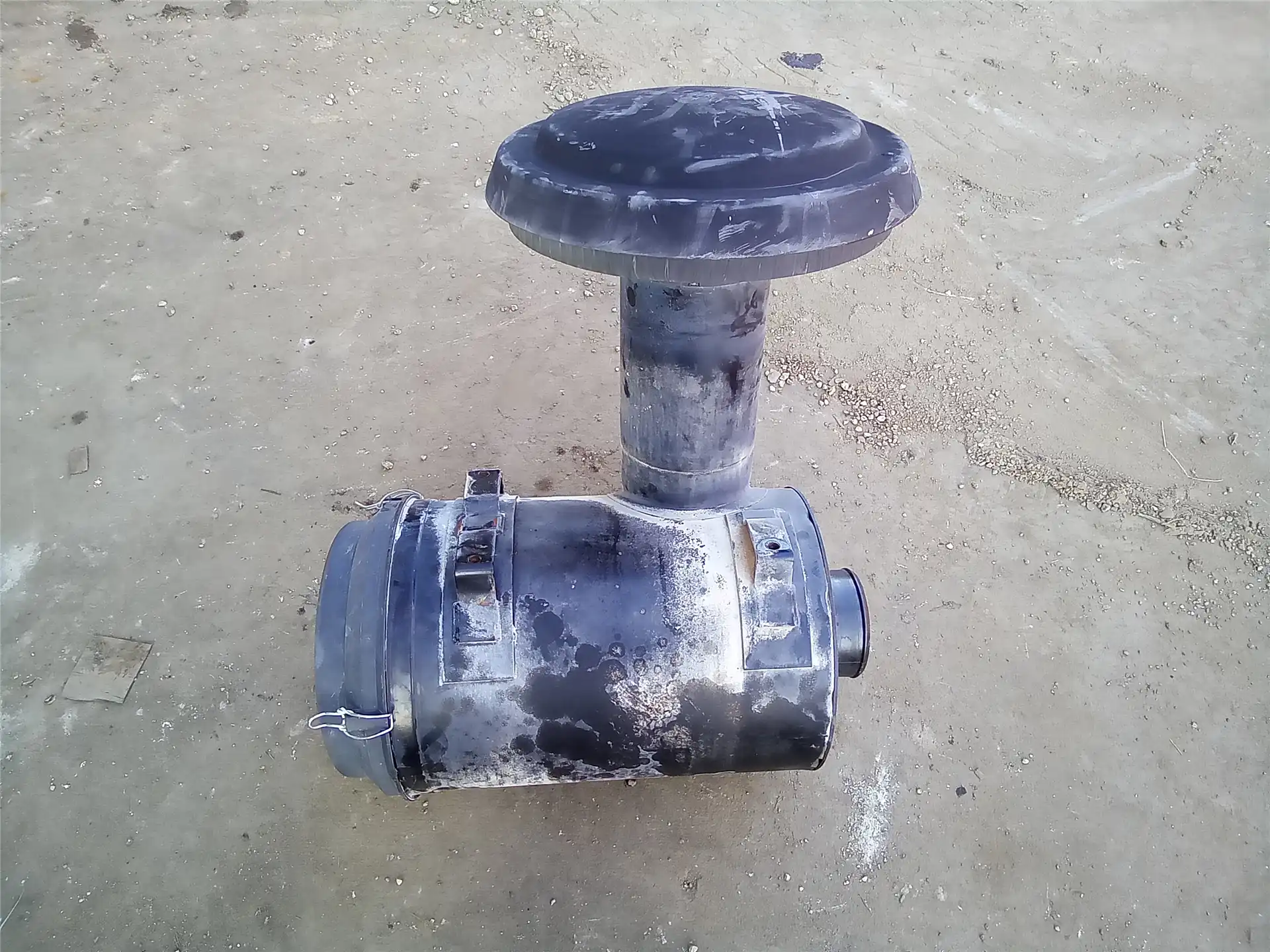 USED AIR CLEANER image 2