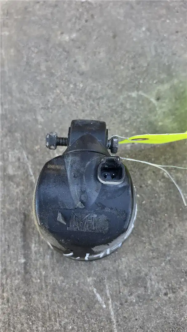 USED FLOOD LAMP image 2