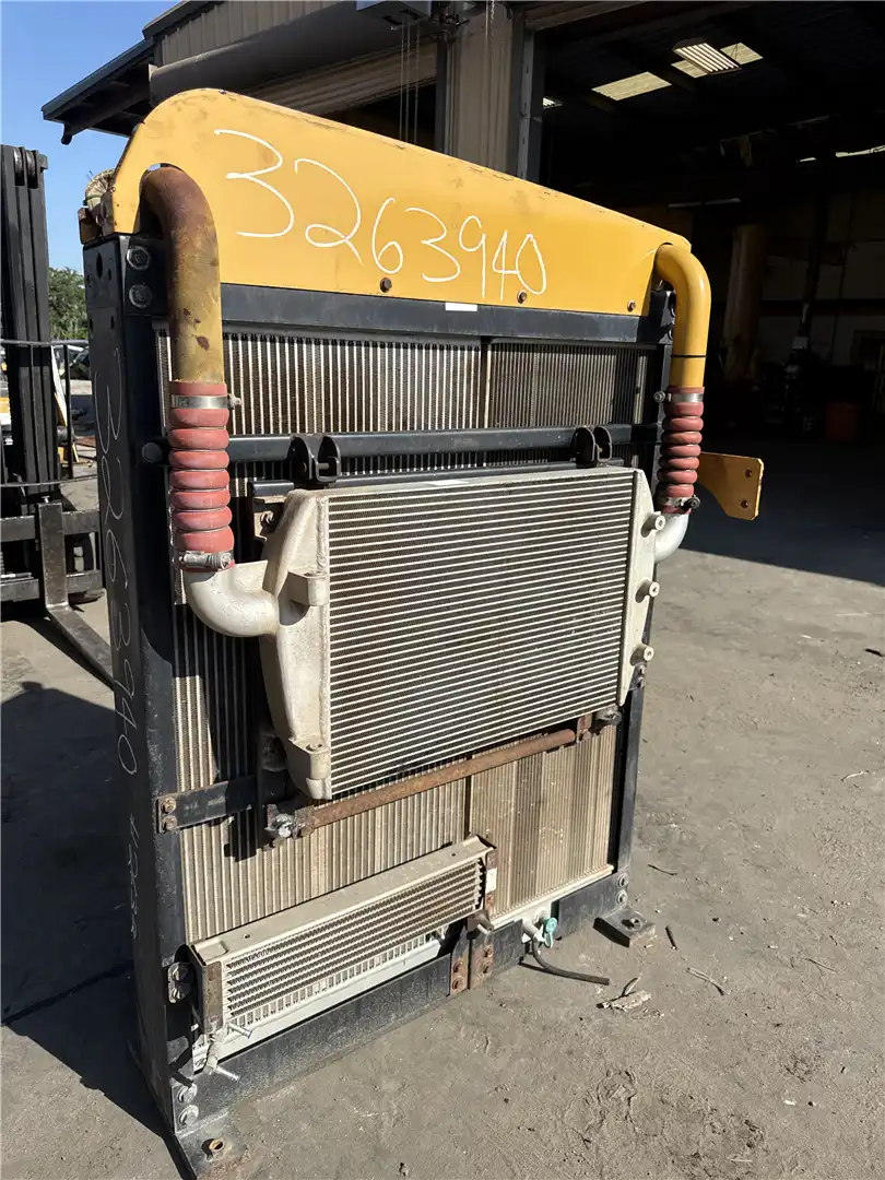 USED RADIATOR GP image 2