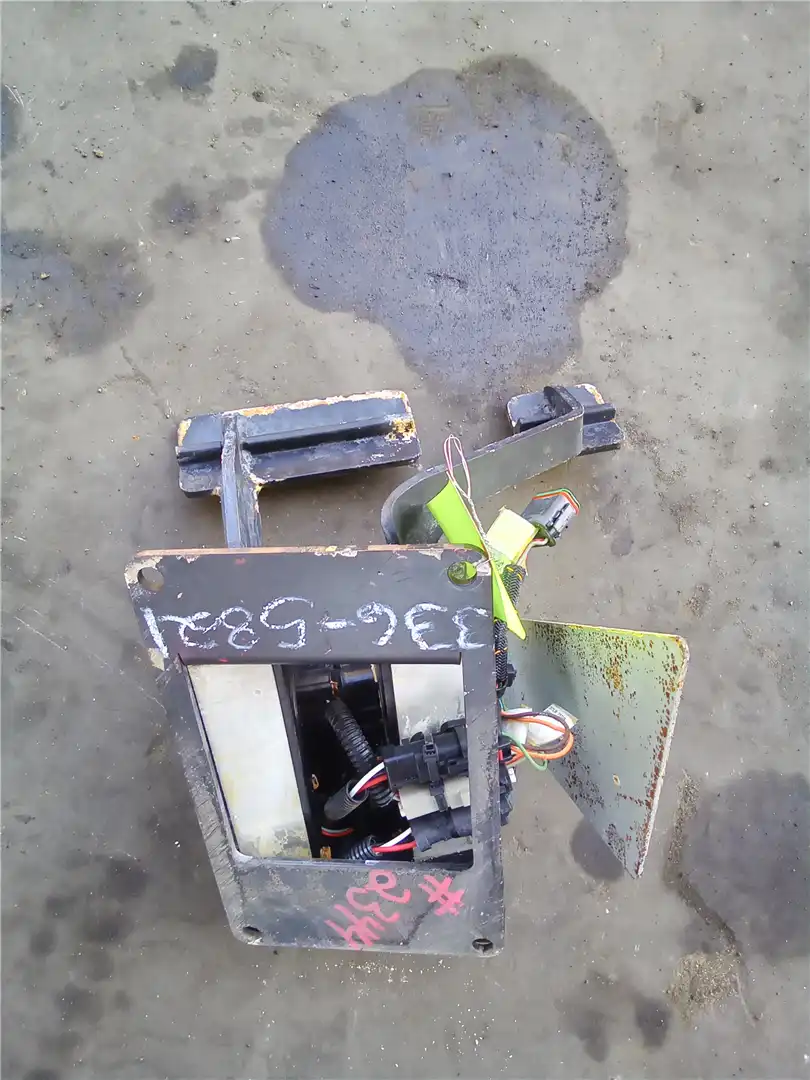 USED PEDAL CONTROL image 2