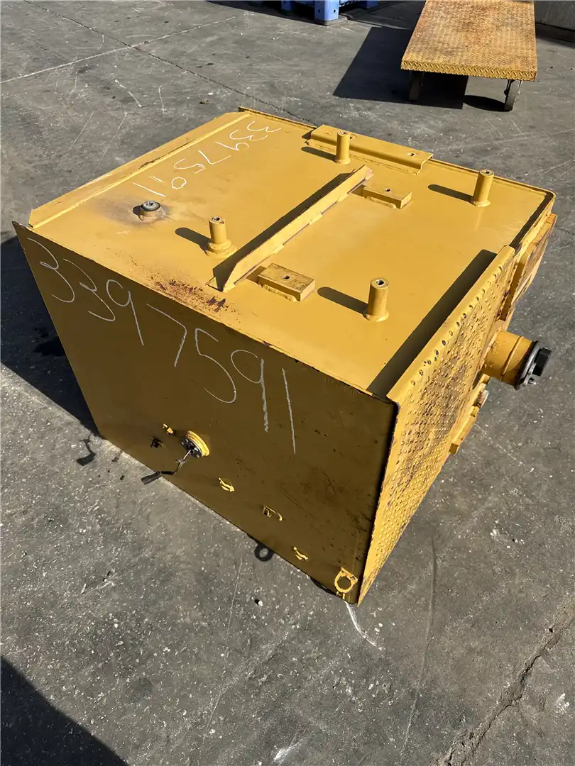 USED FUEL TANK image 3