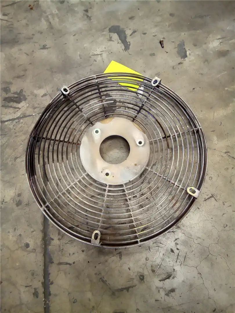 USED FAN GUARD image 2
