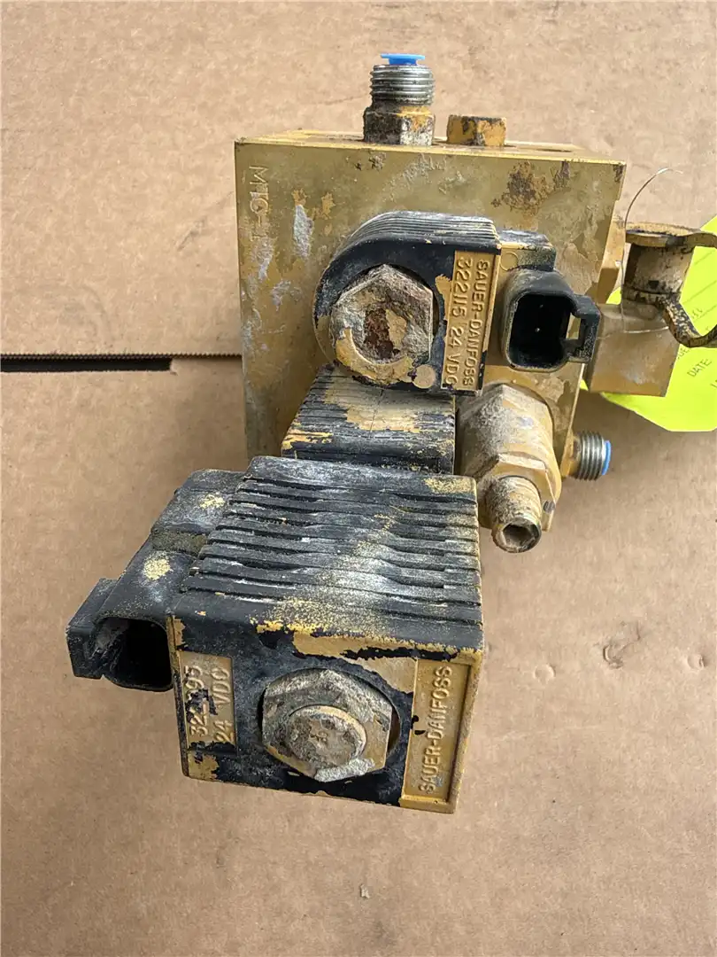 USED VALVE image 5