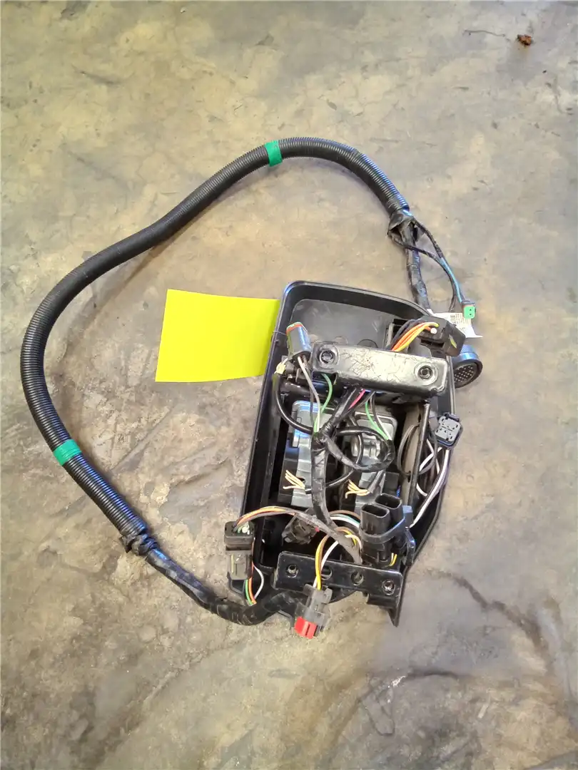 USED CONTROL GP image 3