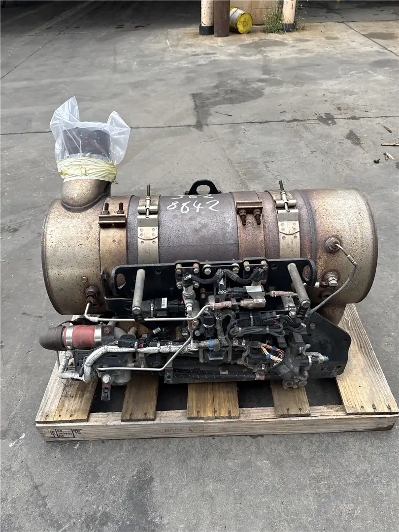 USED EXHAUST SYSTE image 2