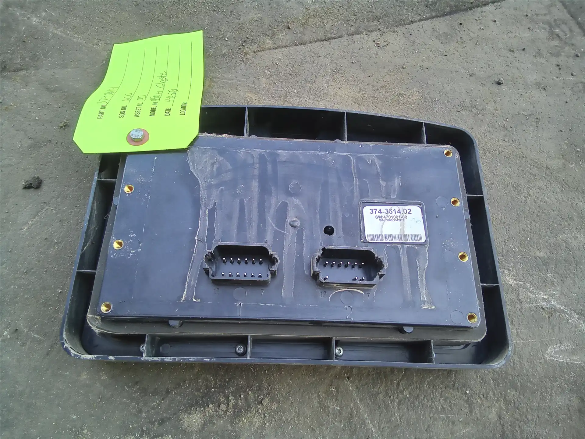 USED CONTROL GP image 2