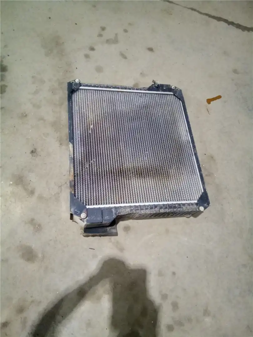 USED RADIATOR GP image 4