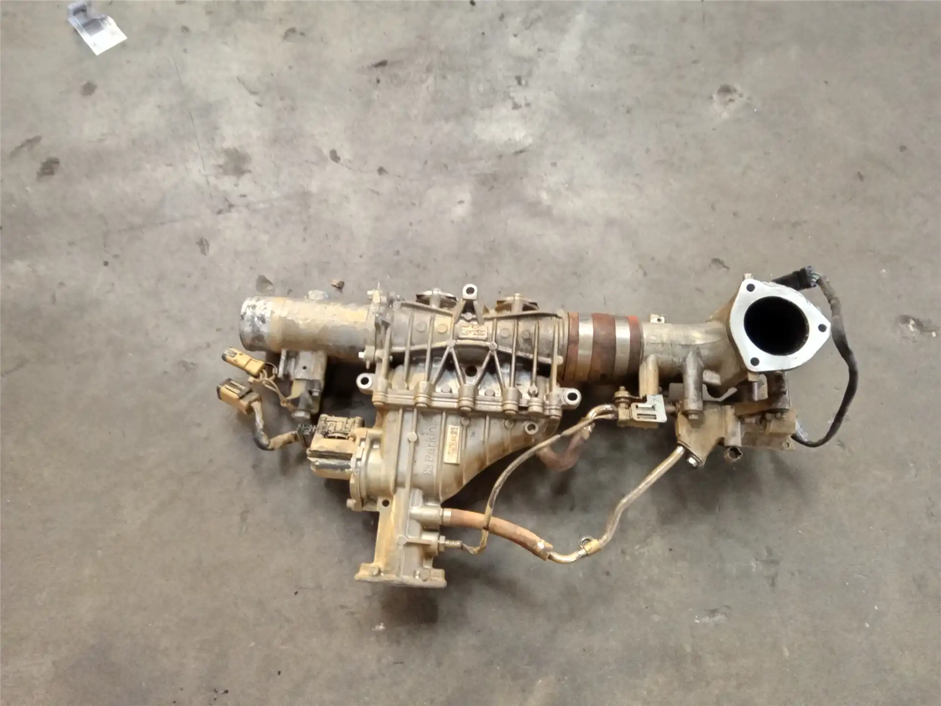 USED ELBOW GP image 2