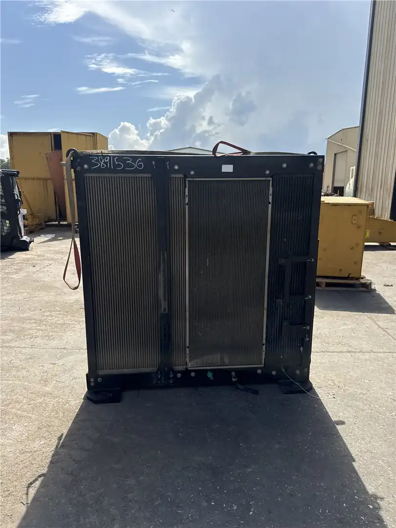 USED RADIATOR image 3