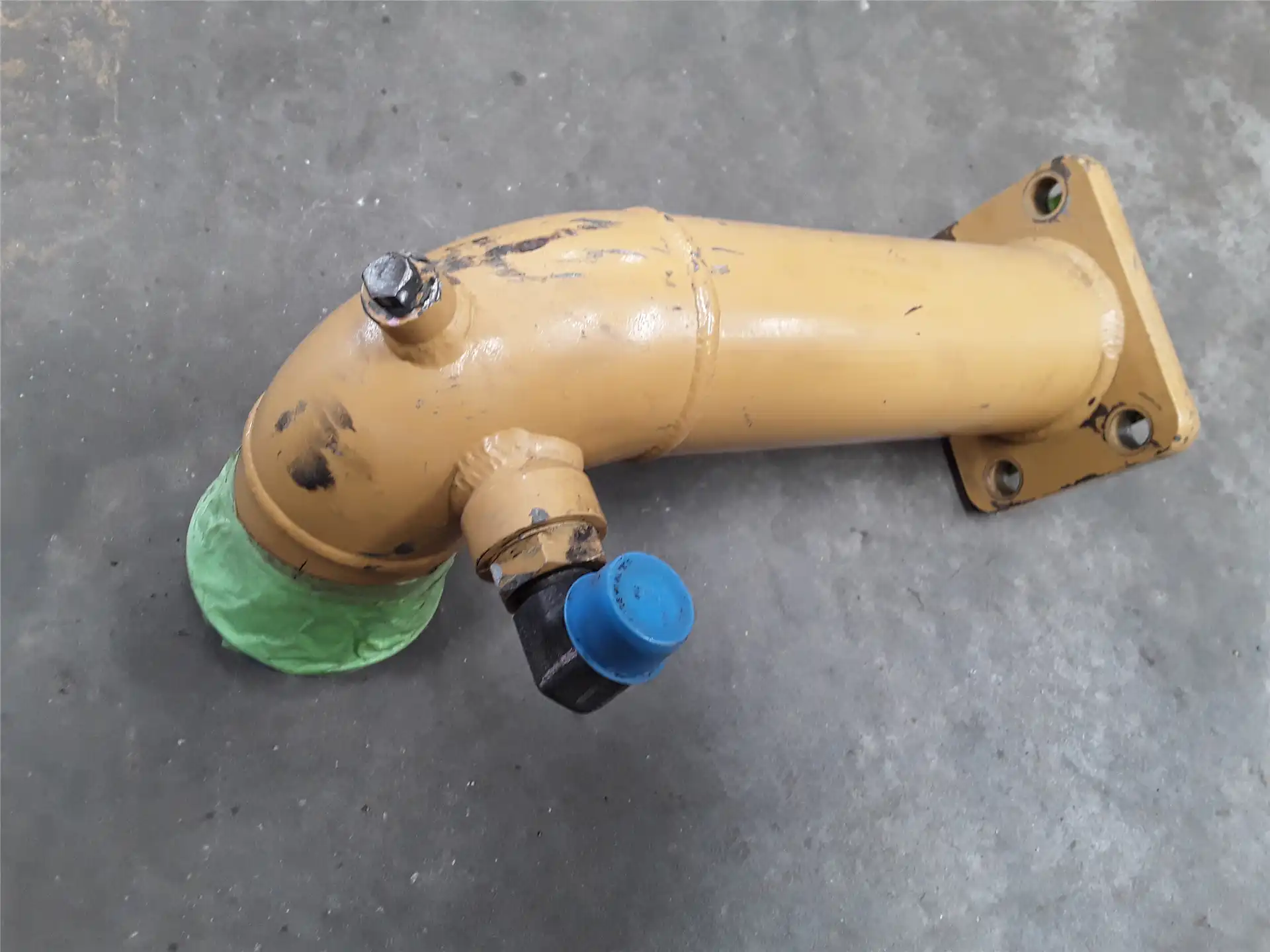USED PIPE HYD PUMP image 2